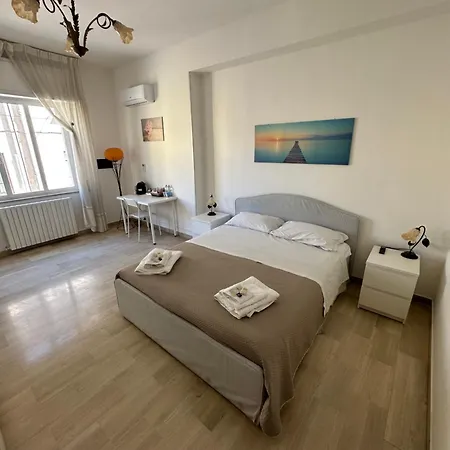 La Casa Di Anna Bed & Breakfast 3*